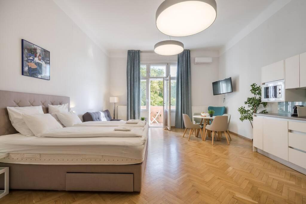 Klauzal Garden City Apartments Boedapest Buitenkant foto